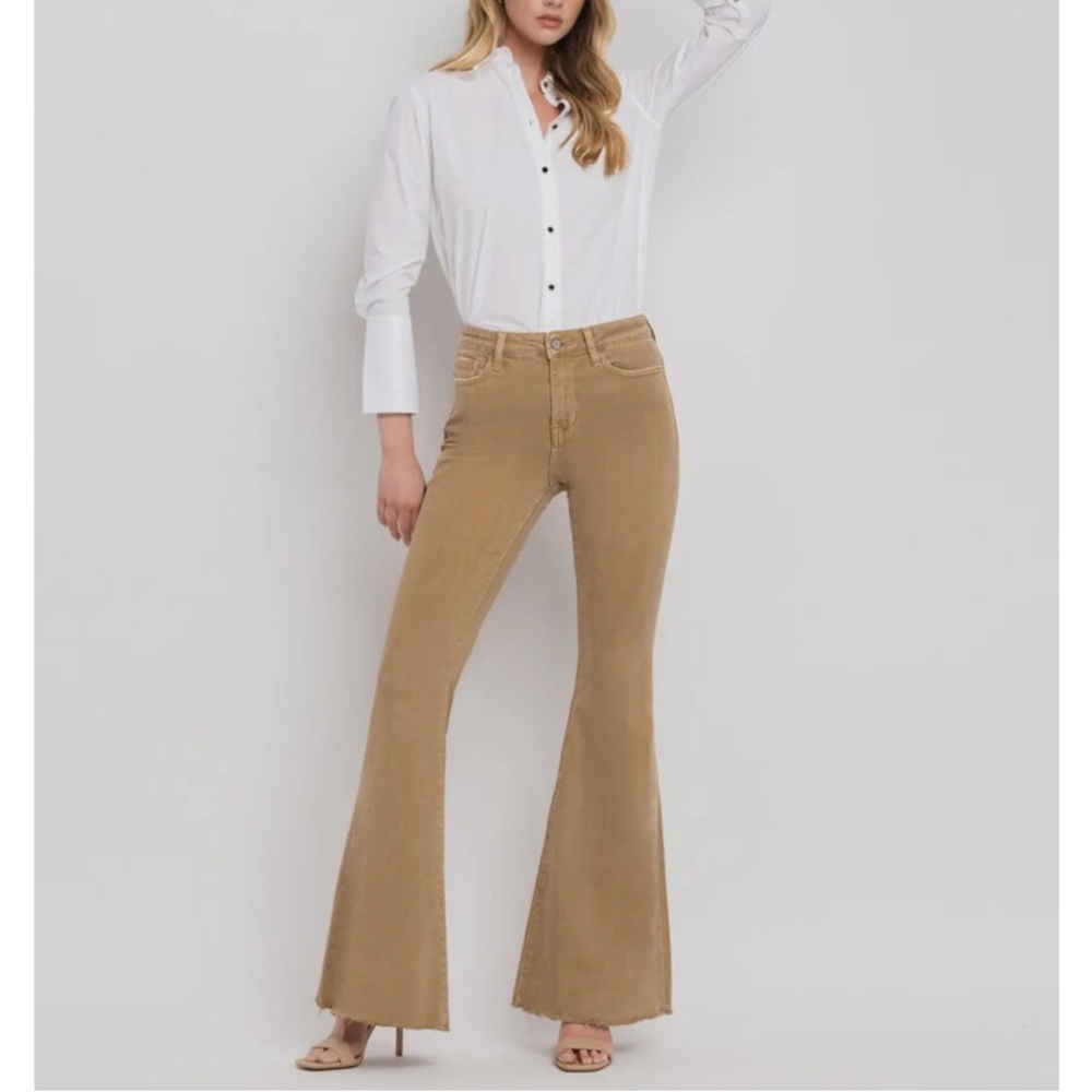NWT New Vervet Bella Tan Flare Bell bottom Wide Leg Stretch Jeans 30 High Rise